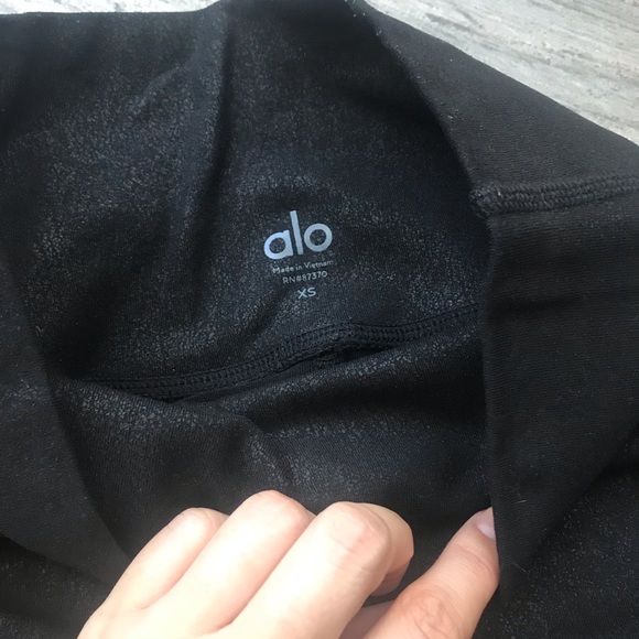 Alo high waist “performance leather” moto leggings - Picture 3 of 5